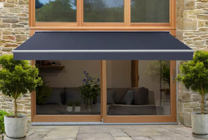 calnova awnings
